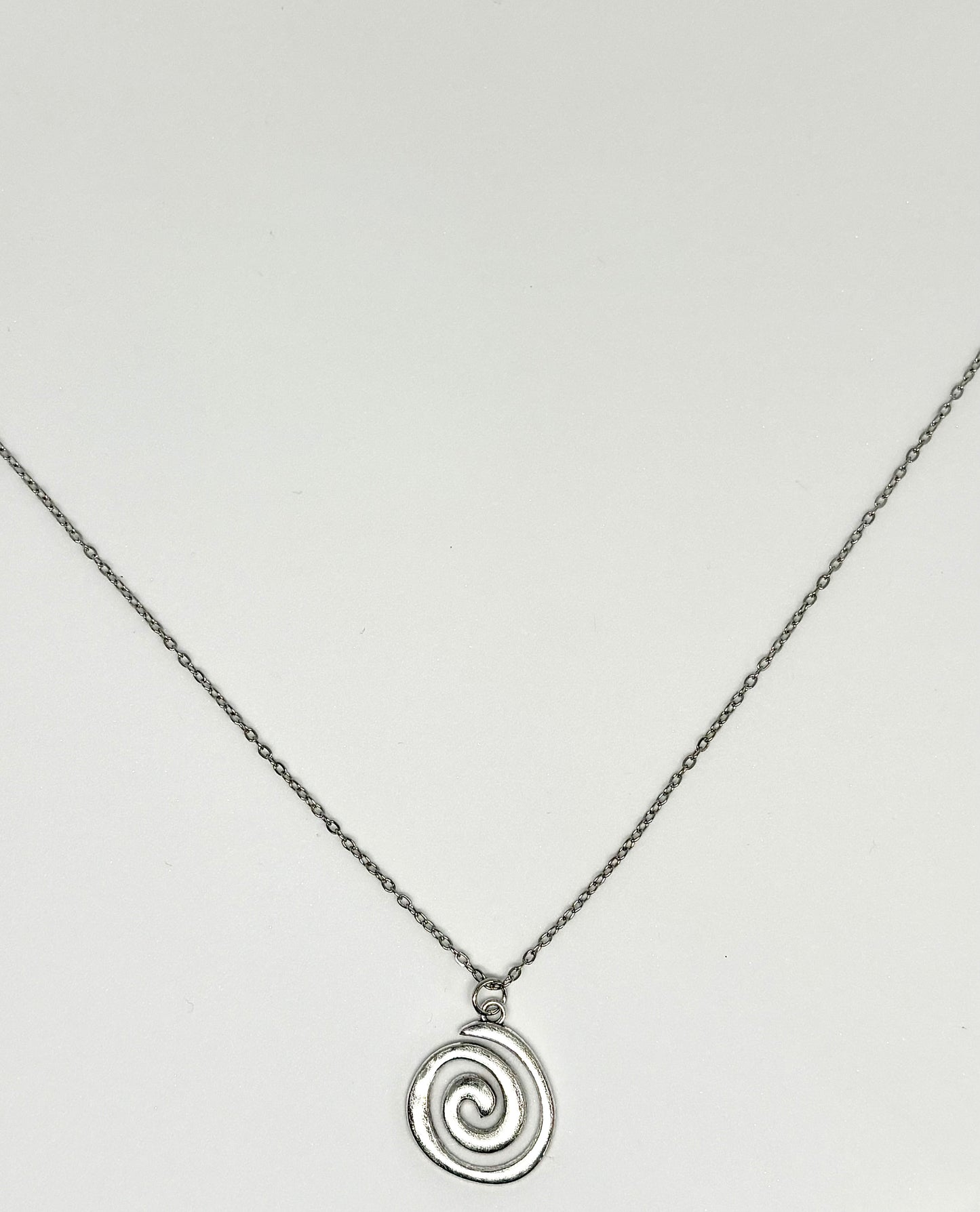 Swirl Necklace<3