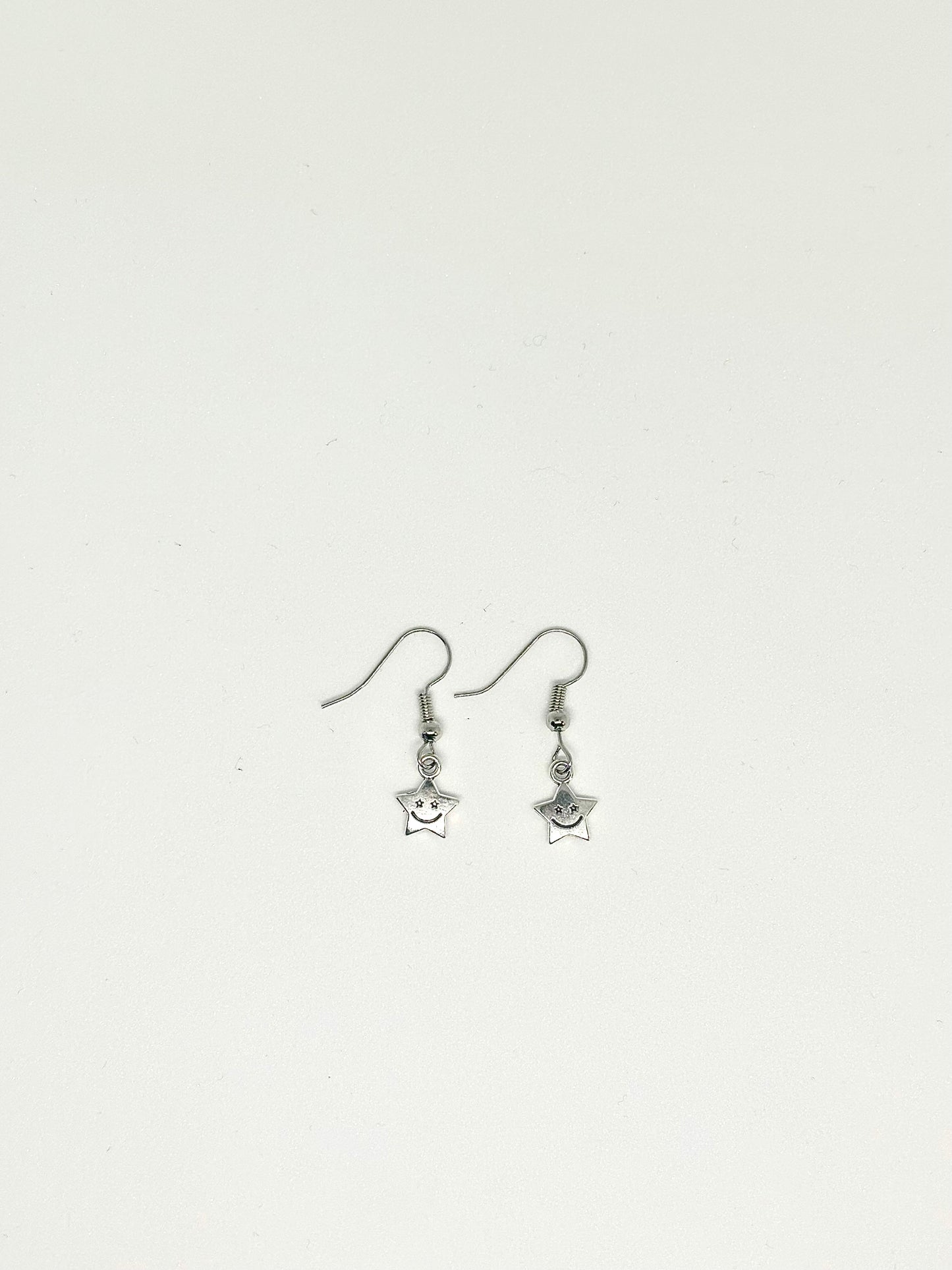 Smiley Star earrings<3