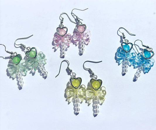 Heartburst Bow Earrings <3