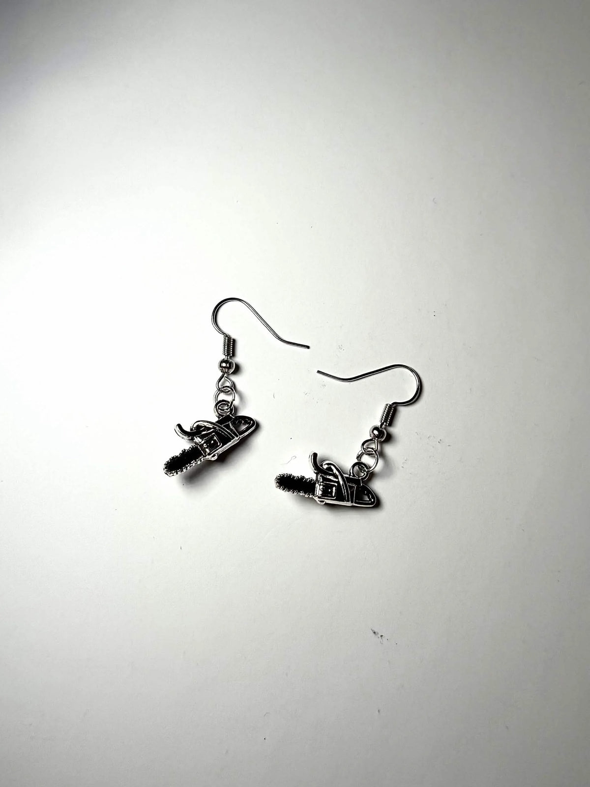 Chainsaw Earrings <3