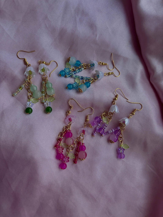 Gold Floral Drop Earrings <3