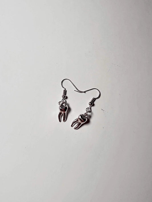 Tooth Earrings <3